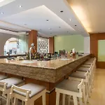Africa Otel 2*