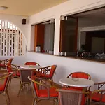 Otel Africa 2*