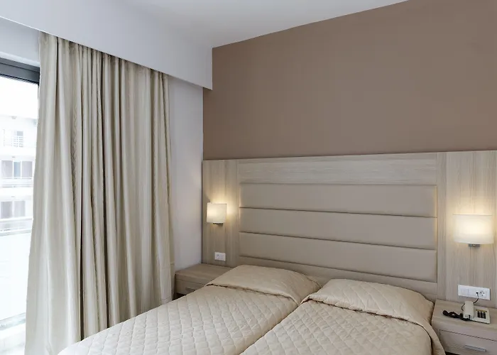 アフリカ ホテル