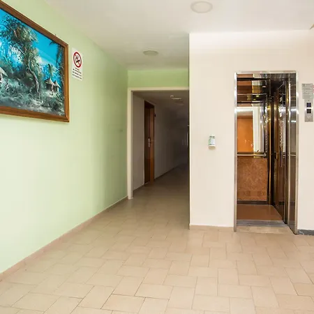 Готель Africa Rhodes City